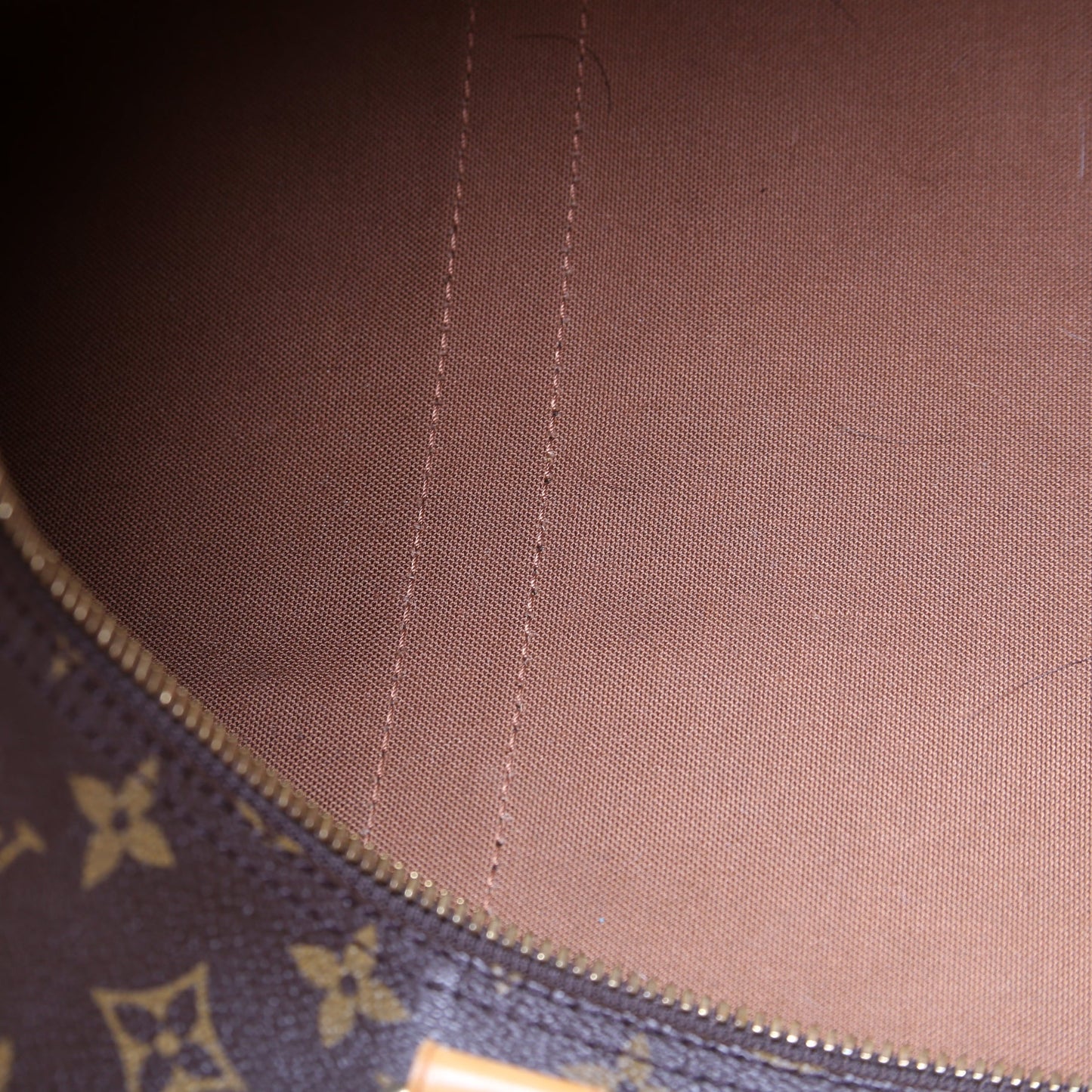 Louis-Vuitton Keepall  Monogram