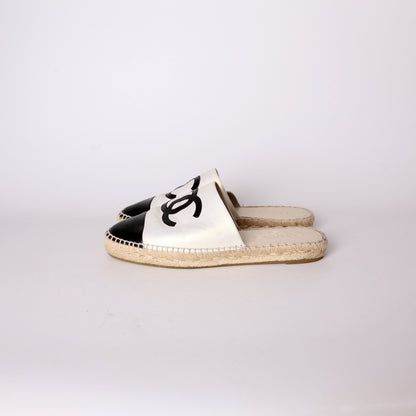 CC Espadrille Slides Size 39