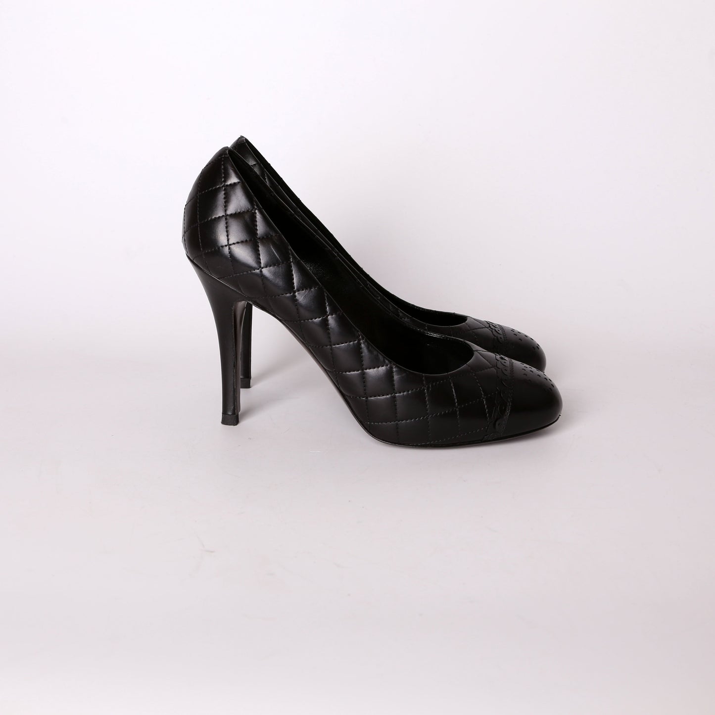 CC Cap Toe Leather Pumps Size 38.5