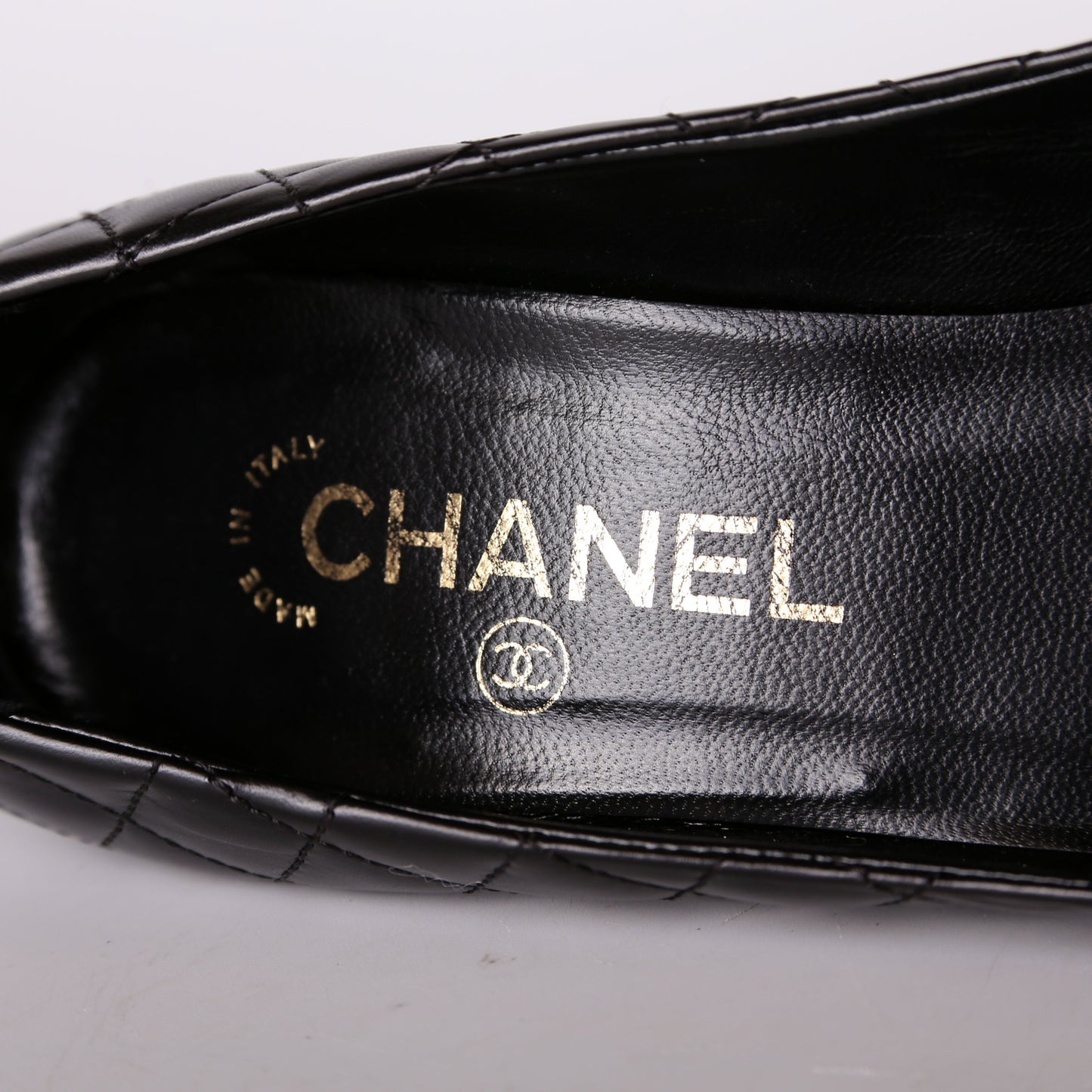 CC Cap Toe Leather Pumps Size 38.5