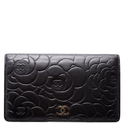 Camellia Embossed Yen Wallet 17M Black