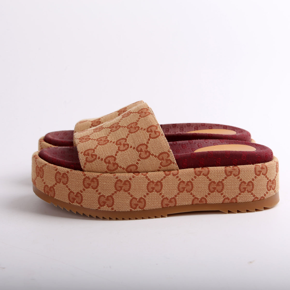 GG Canvas Platform Slides Size 36