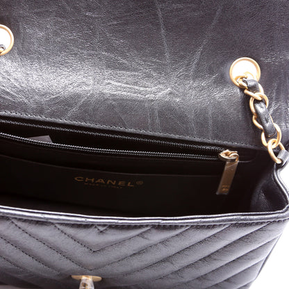Classic Flap Mini Rectangle Chevron Iridescent Calfskin 26M Charcoal