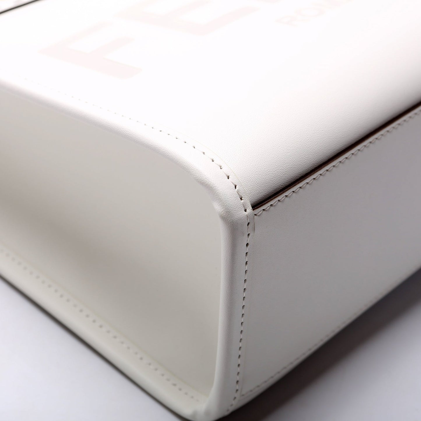 8BH394 Sunshine Shopper Small Leather White
