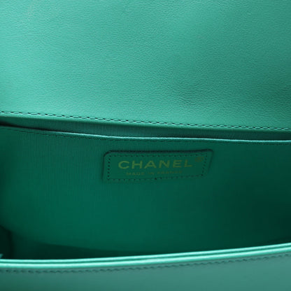 Boy Flap Medium Old Lambskin 21-25M Green