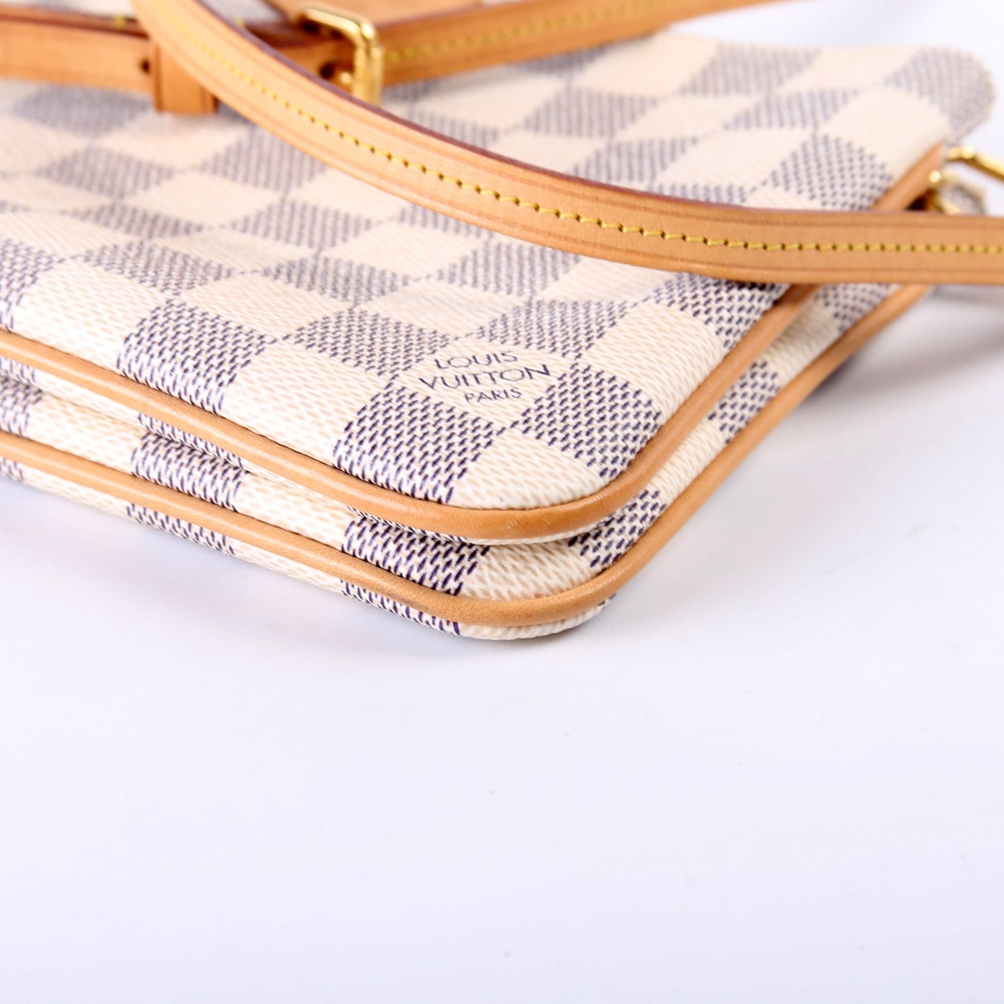Louis-Vuitton Double Zip Pochette Azur