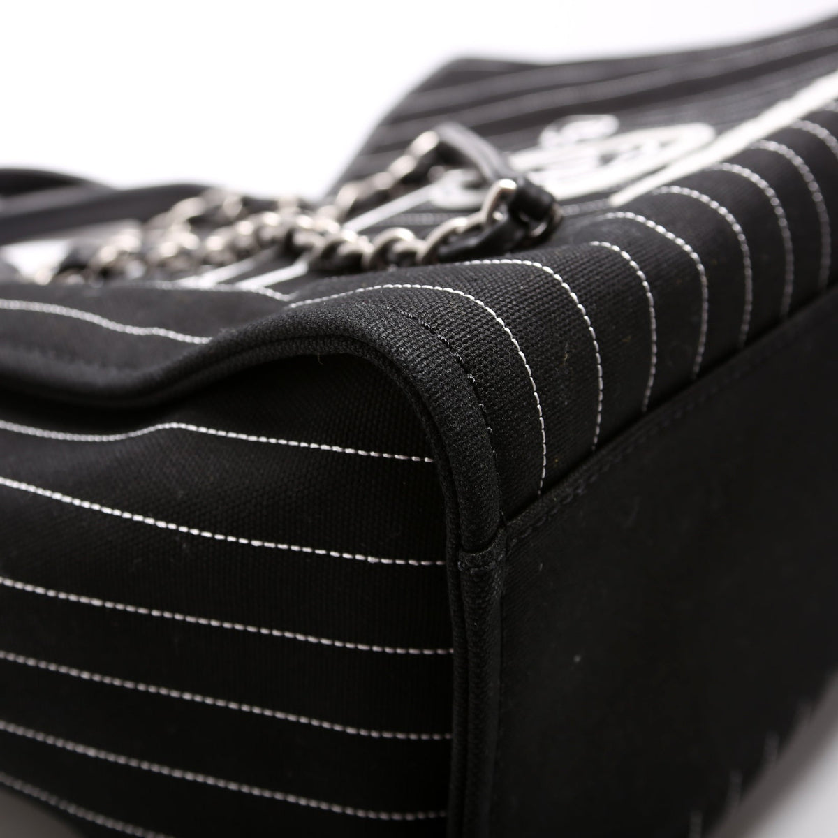Deauville Striped Canvas Medium RFID Black