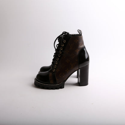 Star Trail Ankle Boots Size 39
