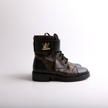 Wonderland Flat Ranger Boot Size 37