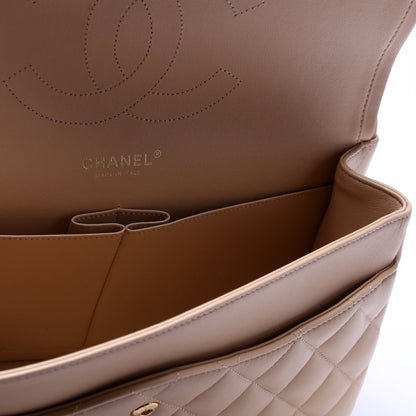 Classic Flap Jumbo Lambskin 26M Camel