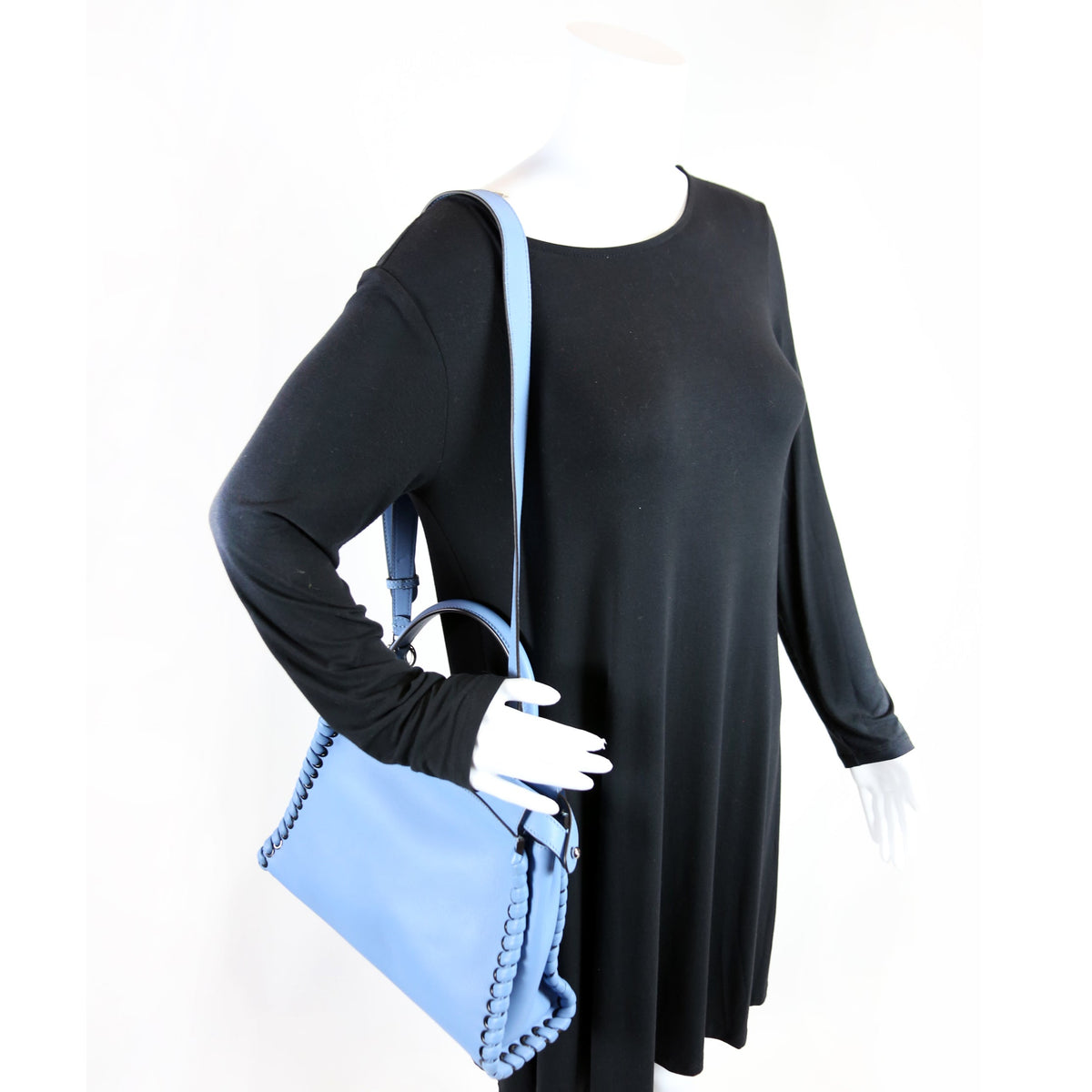 Peekaboo Leather Medium 8BN290 Blue