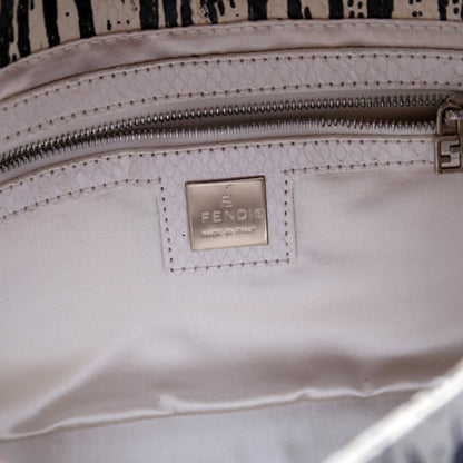 26424 Baguette Snakeskin Vintage White and Black