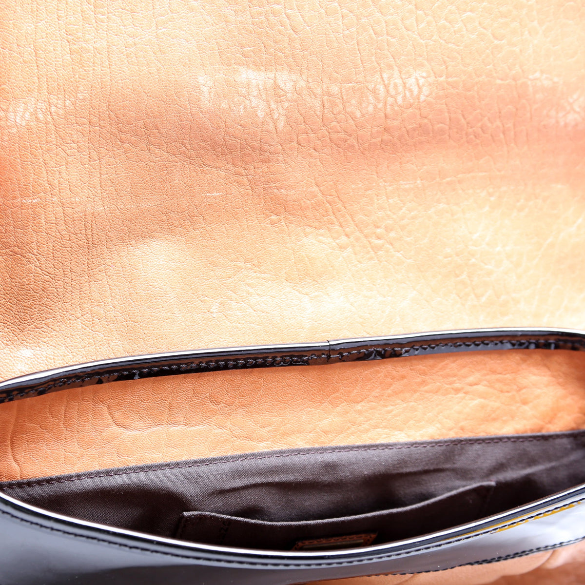 B Bag Leather Brown