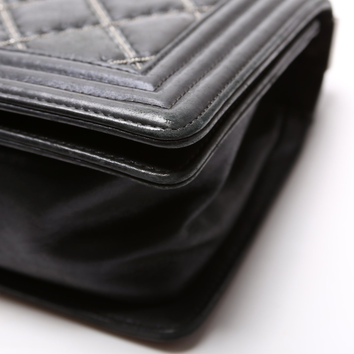 Boy Flap Medium New Calfskin Double Stitch 23M Black