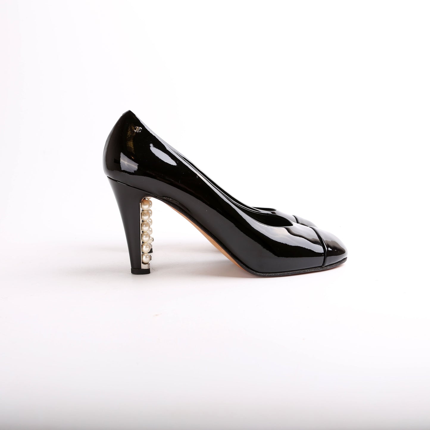 Patent Leather & Pearl Heels Size 40