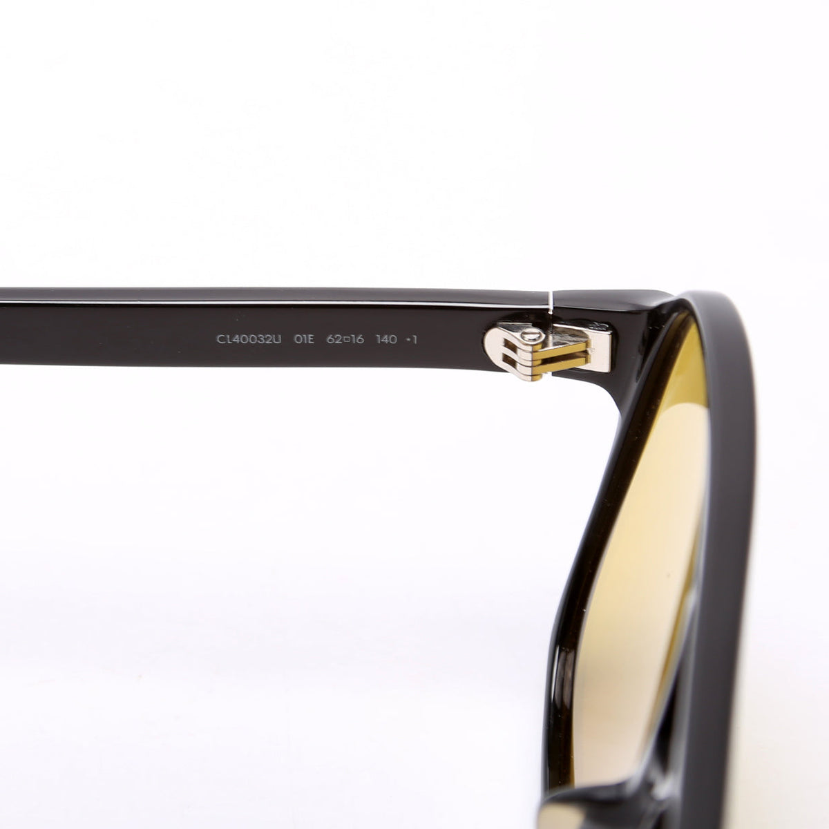 CL40032U Navigator Sunglasses Black/Yellow