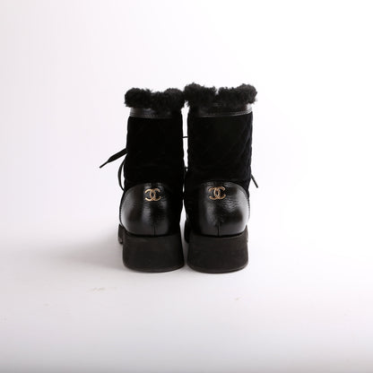 Interlocking CC Combat Boots Size 38