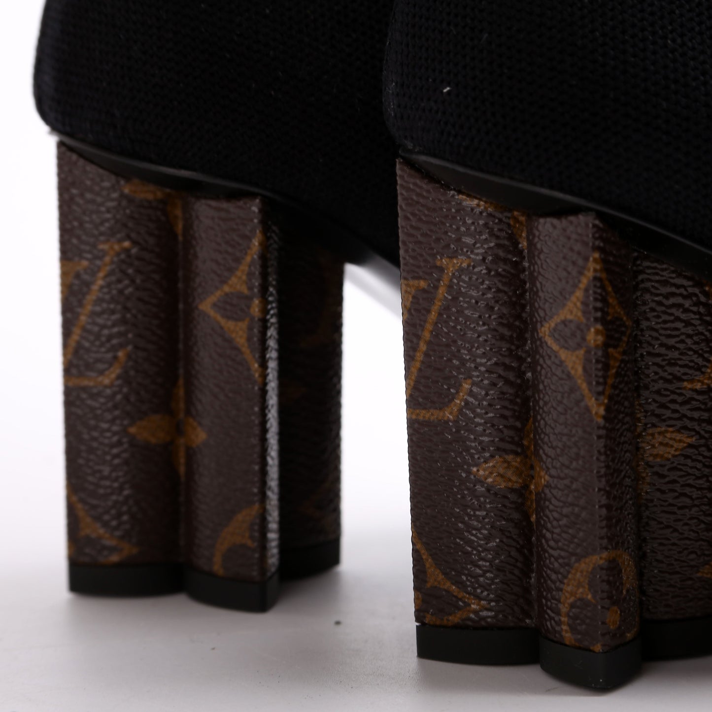 Silhouette Ankle Boots Size 36