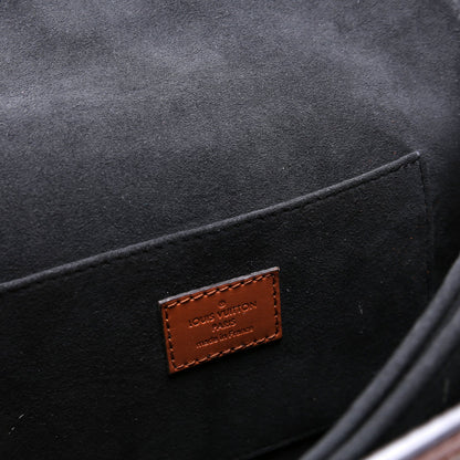 Dauphine MM Reverse Monogram