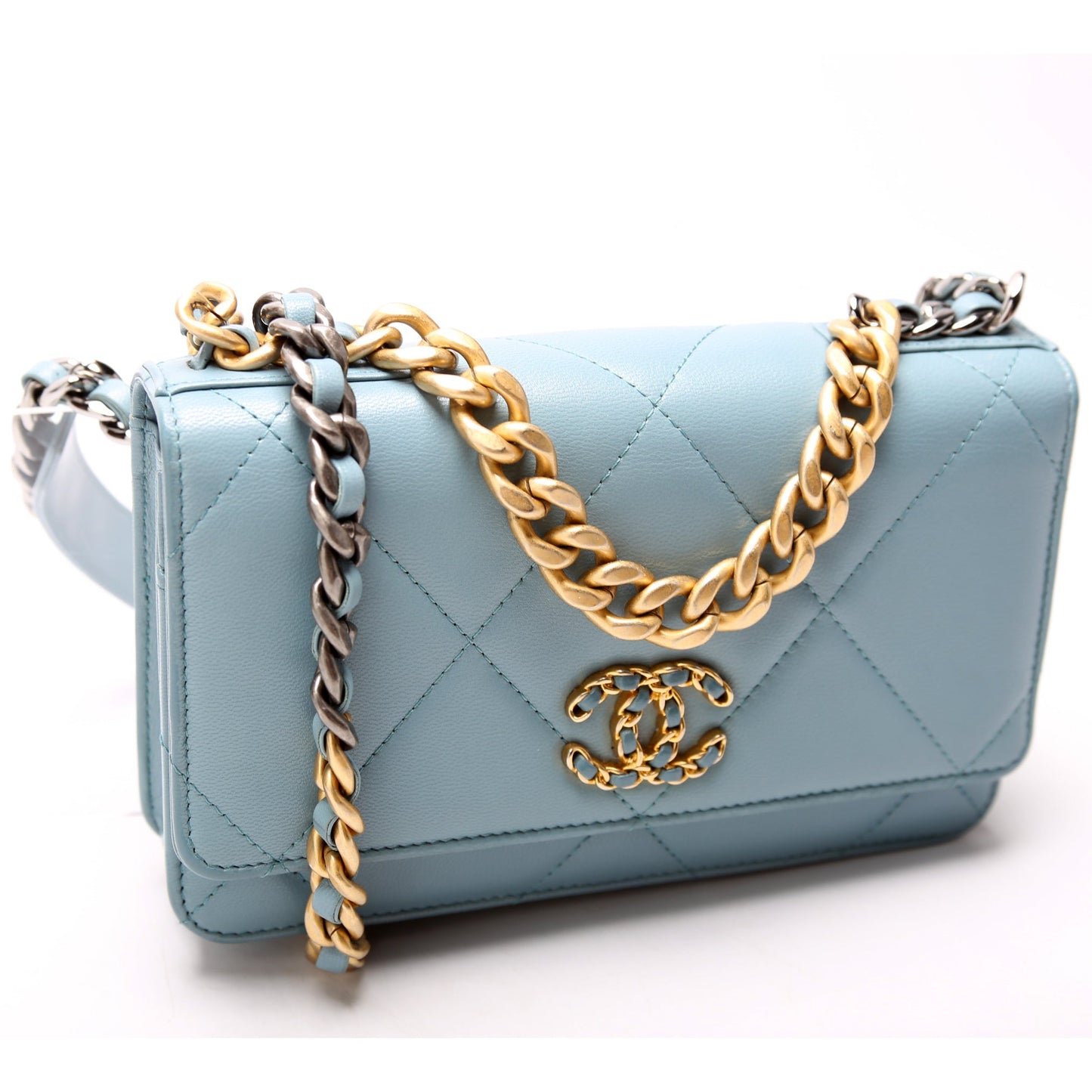 Chanel Chanel 19 WOC Quilted Lambskin 29M Blue