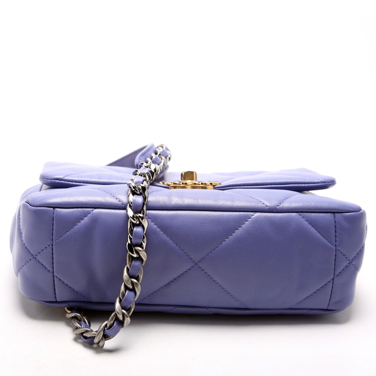Chanel Quilted Goatskin 19 Medium Flap 30M