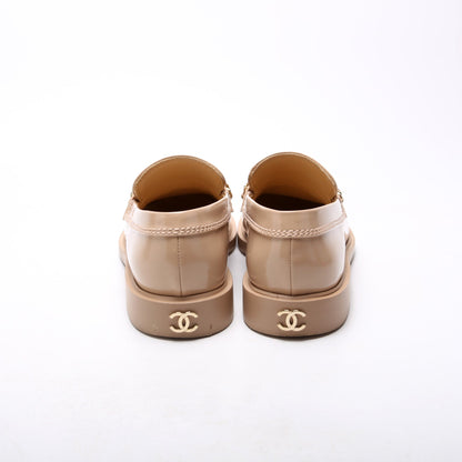 Chanel Chain Logo Shiny Calfskin Loafers Size 37 Nude