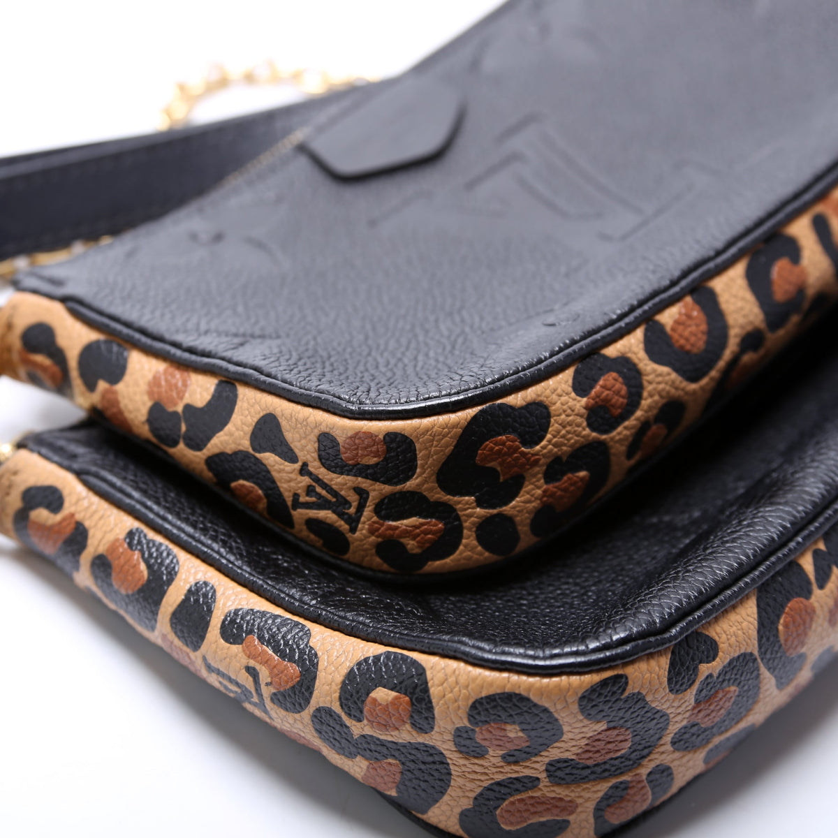 Louis-Vuitton Multi Pochette Giant Empreinte Wild at Heart