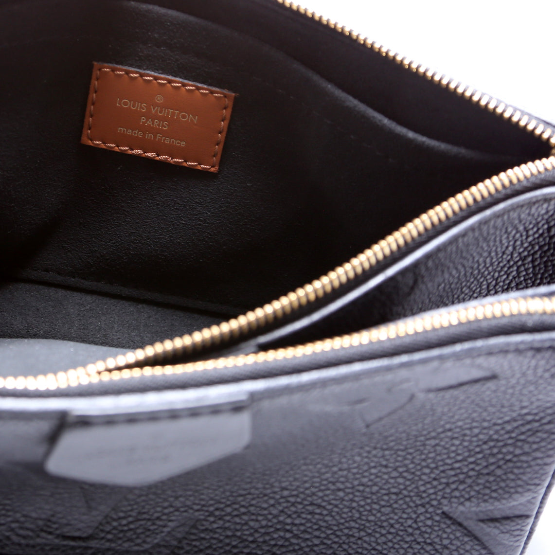 Louis-Vuitton Multi Pochette Giant Empreinte Wild at Heart