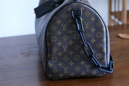 Franco Shops - Louis Vuittons  - 9454