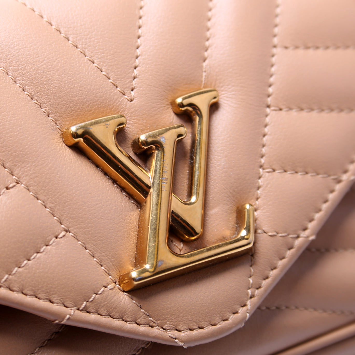 New Wave Chain Pochette Tan