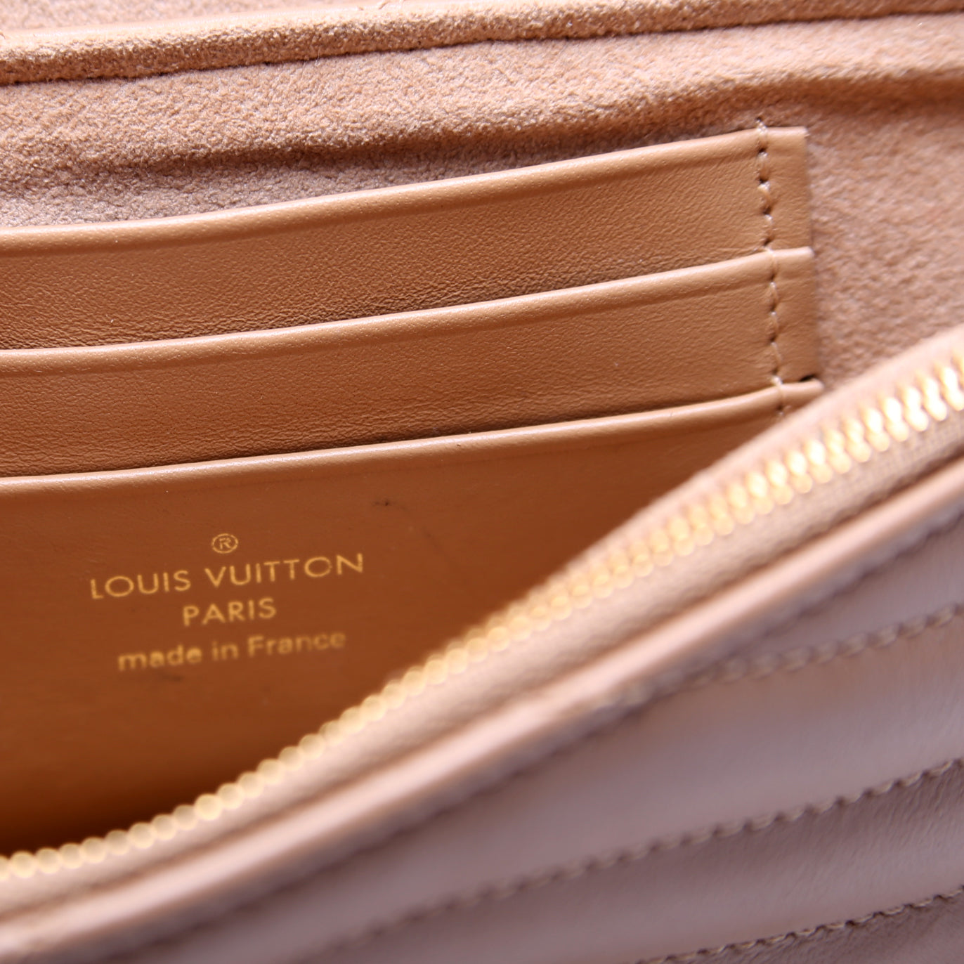 New Wave Chain Pochette Tan