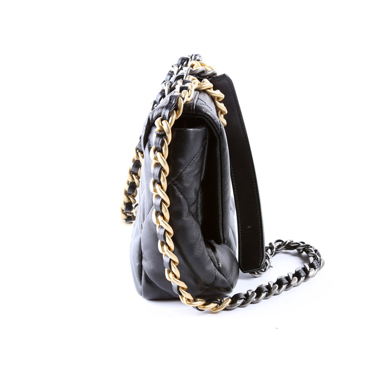 Chanel Quilted Goatskin 19 Medium Flap 30M Black