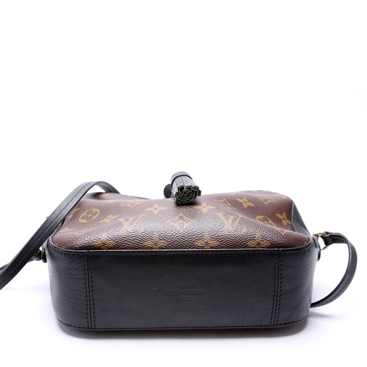 Louis-Vuitton Saintonge Monogram Black