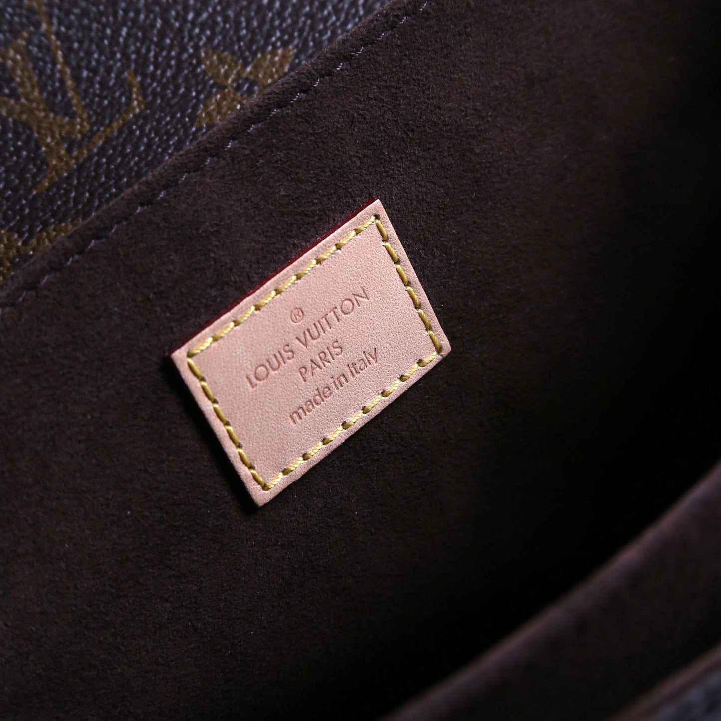 Pochette Metis Monogram