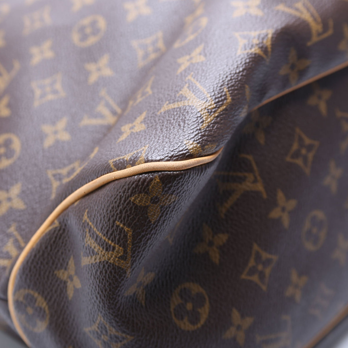 Delightful MM Monogram