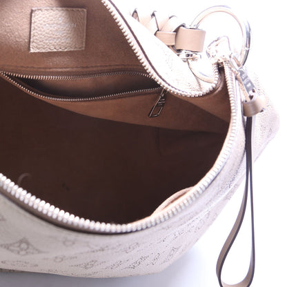 Louis-Vuitton Beaubourg Hobo MM Mahina Nude