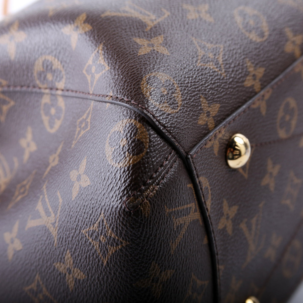 Montaigne GM Monogram