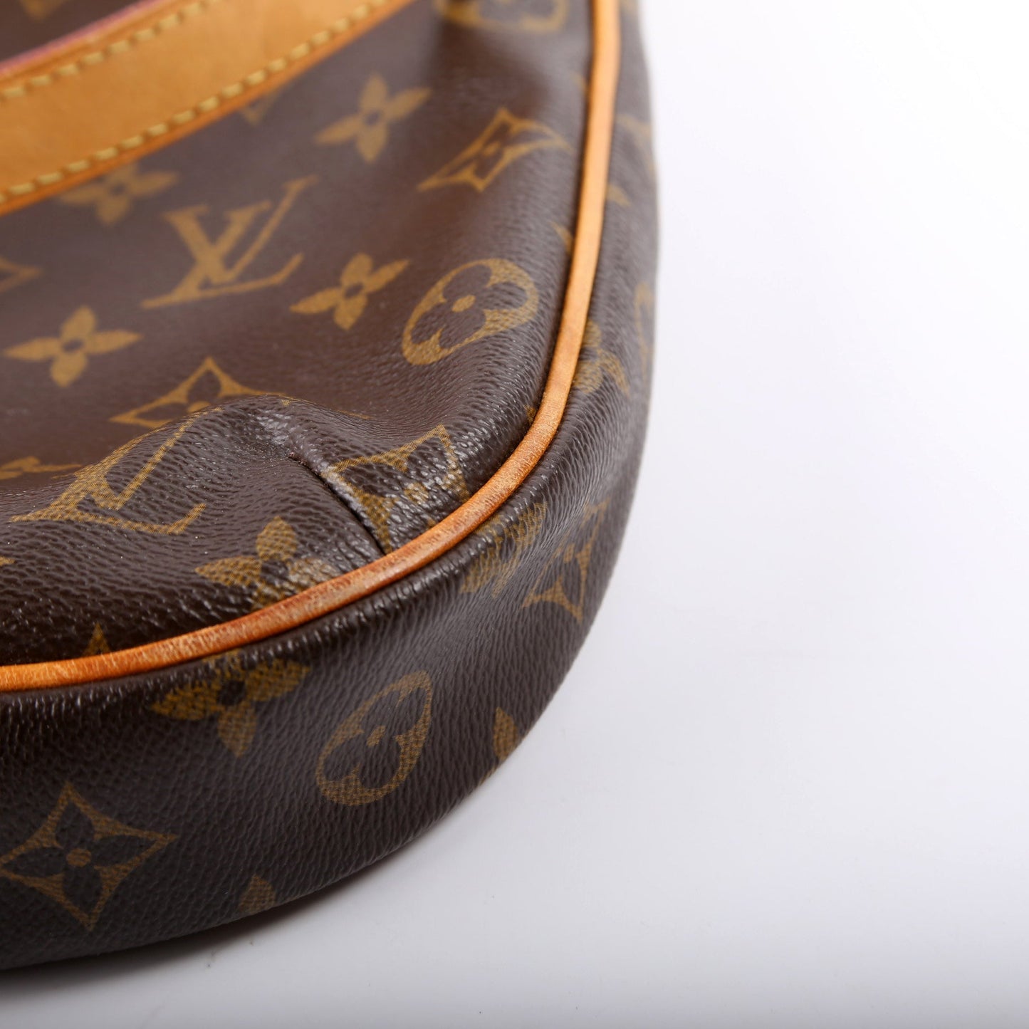 Louis-Vuitton Odeon PM Monogram