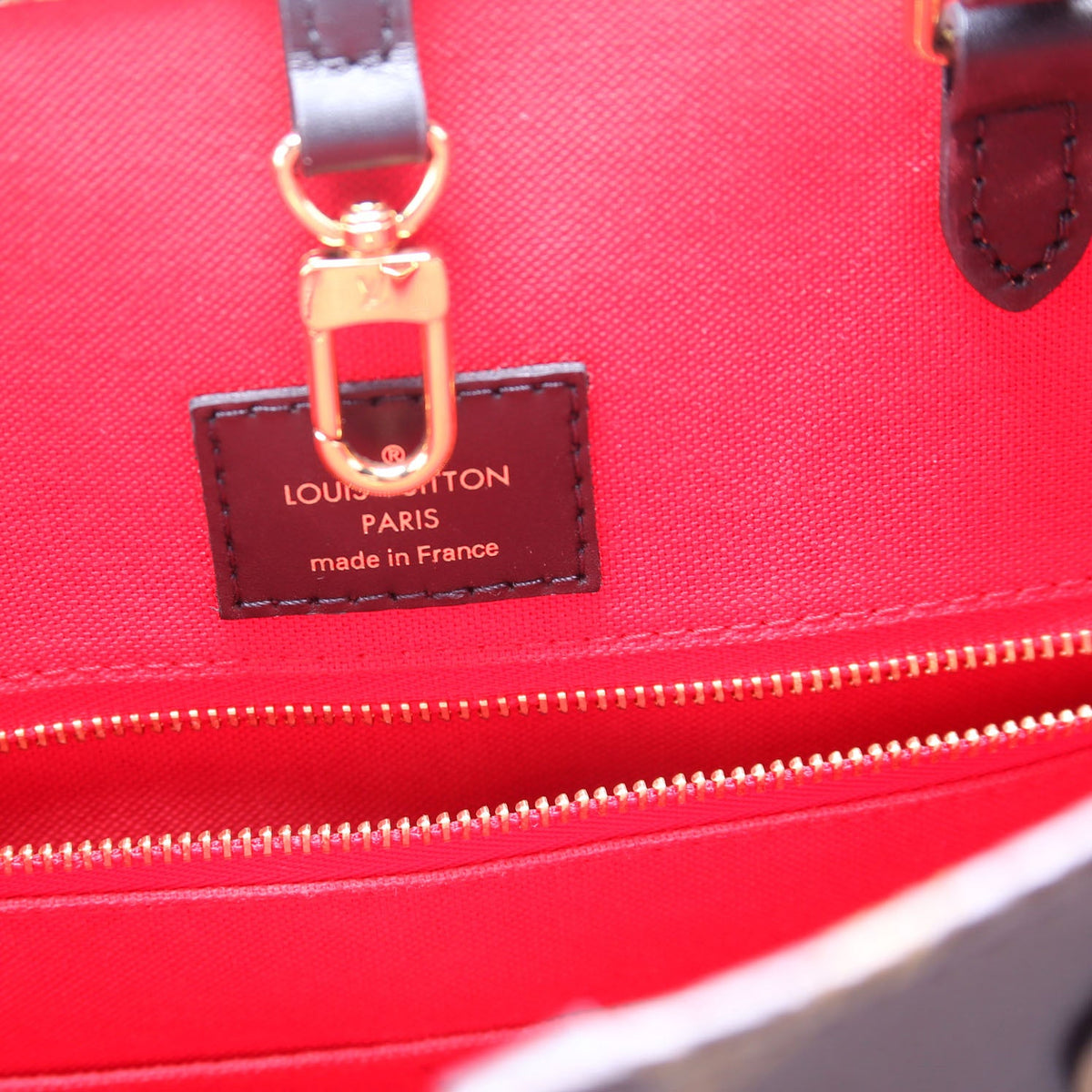 Louis-Vuitton ONTHEGO MM Reverse Monogram