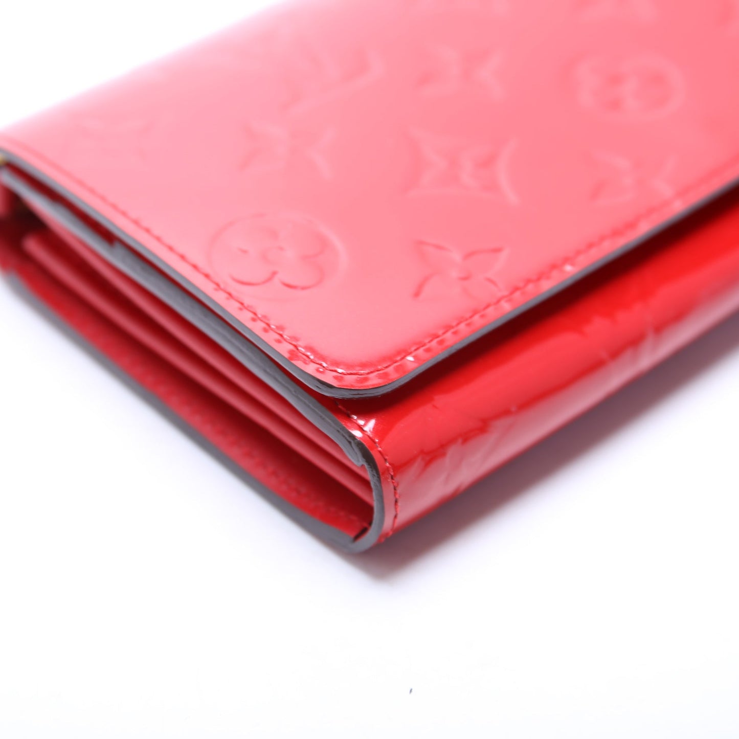 Sarah Chain Wallet Vernis Red