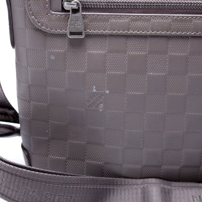 District PM Infini Grey