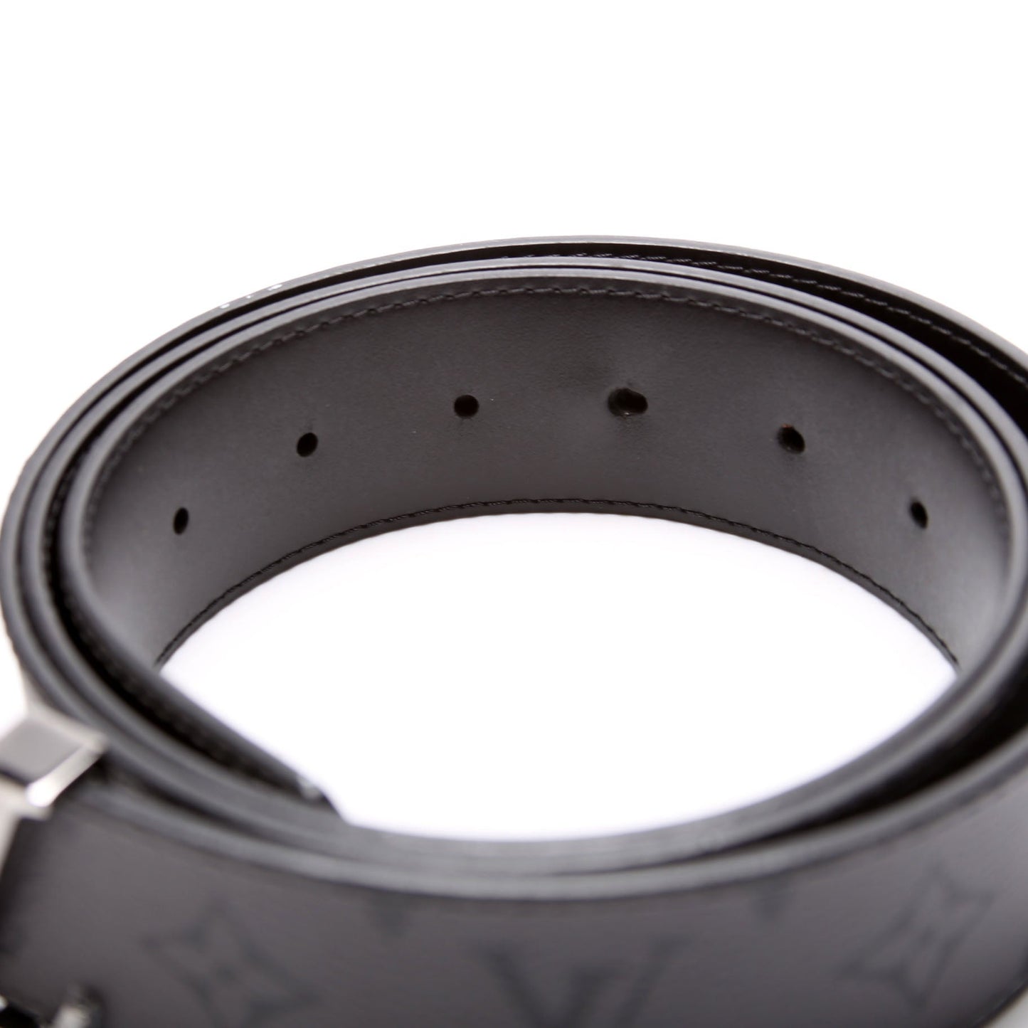 LV Initiales 40 MM Reversible Leather/Reversed Eclipse Size 110/44 Black