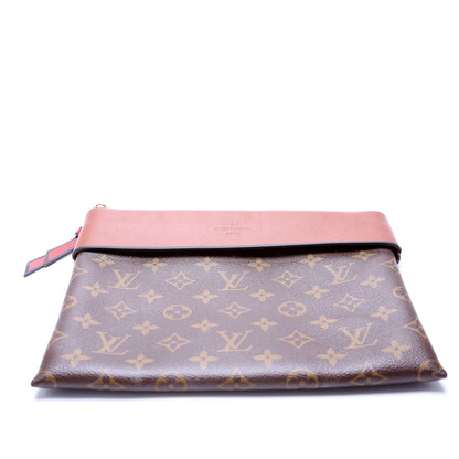 Pochette Tuillries Monogram