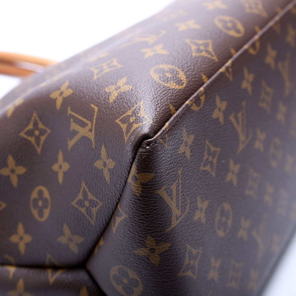 Louis-Vuitton Grand Palais Monogram