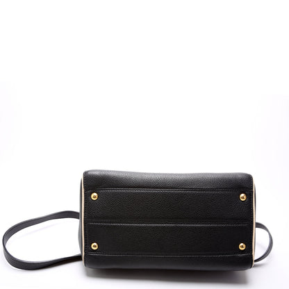 Double V Leather Black