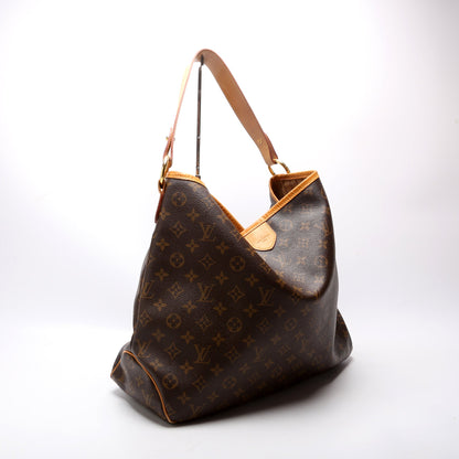 Delightful MM Monogram