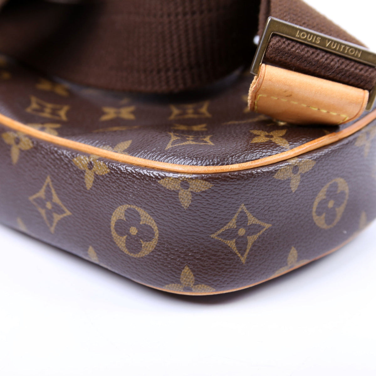 Louis-Vuitton Pochette Gange Monogram