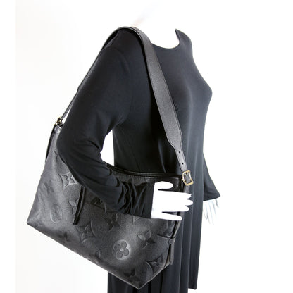 Louis-Vuitton Carryall MM Zip Empreinte Black