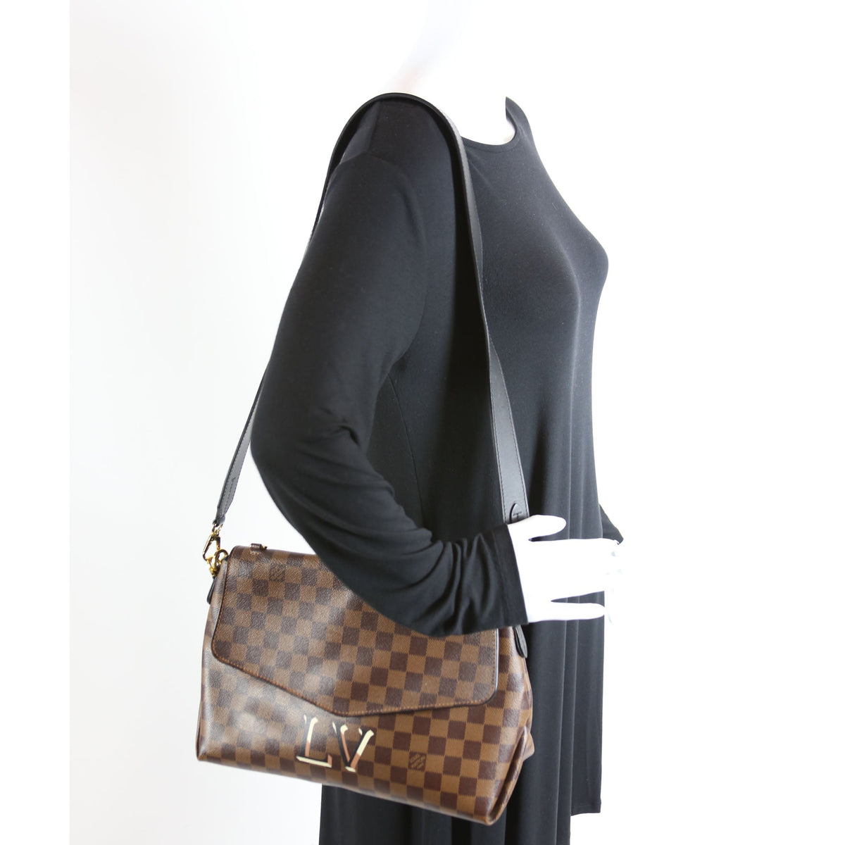 Louis-Vuitton Beaubourg MM Damier Ebene