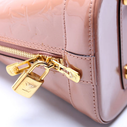 Louis-Vuitton Alma PM Vernis Nude